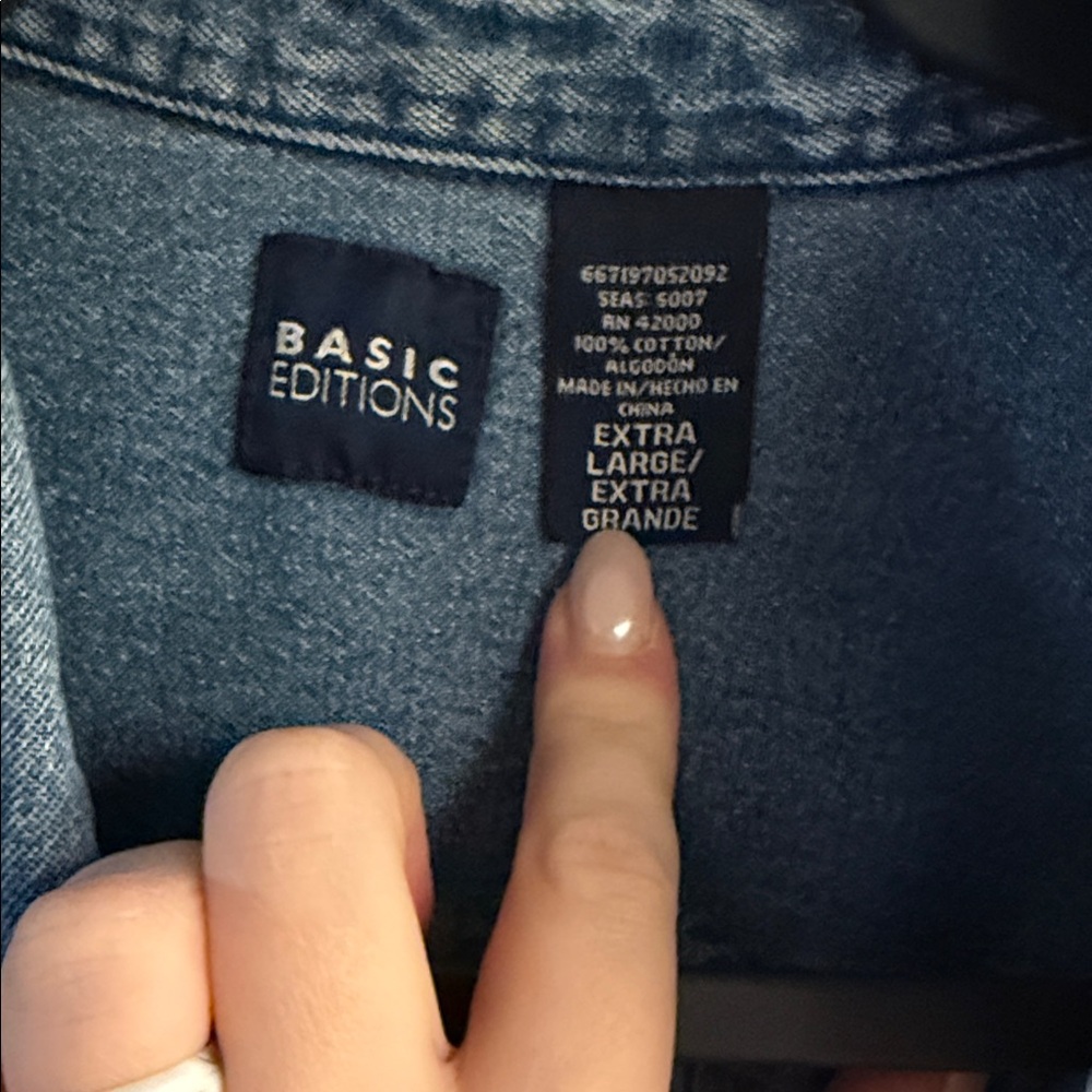 Basic Editions Oversized Denim Button Down Shirt … - image 2